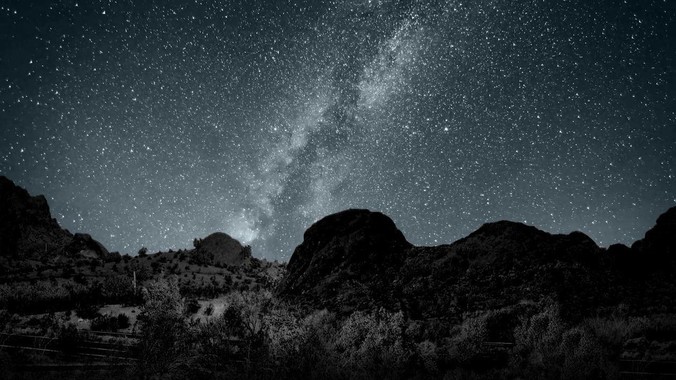 2025年，歼16与美军机50分钟缠斗，为什么知乎上没有任何消息？